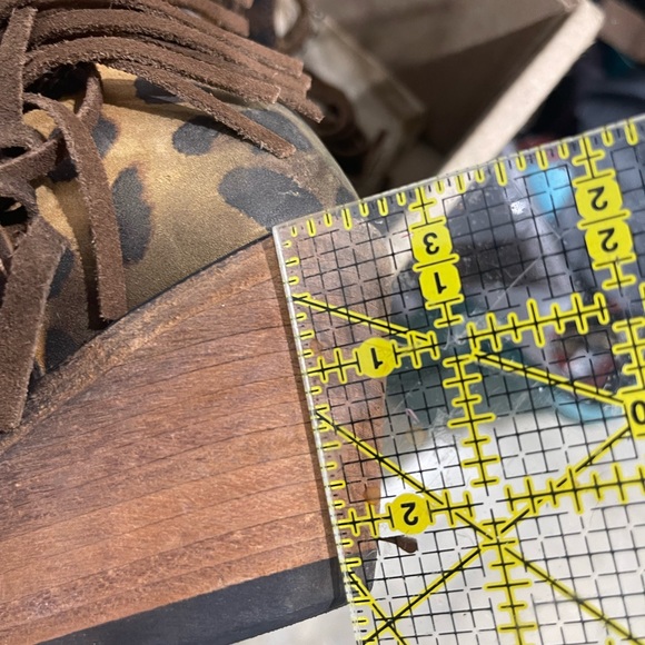 Boots - Picture 6 of 6